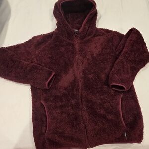Eddie Bauer Plush Zip-Up Hoodie in Burgundy